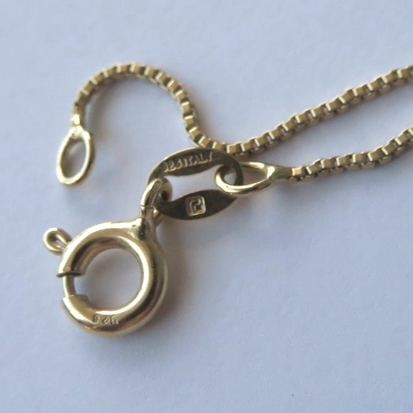 14K Yellow Gold Plated Sterling Silver Box Chain 18" - Picture 5 of 9